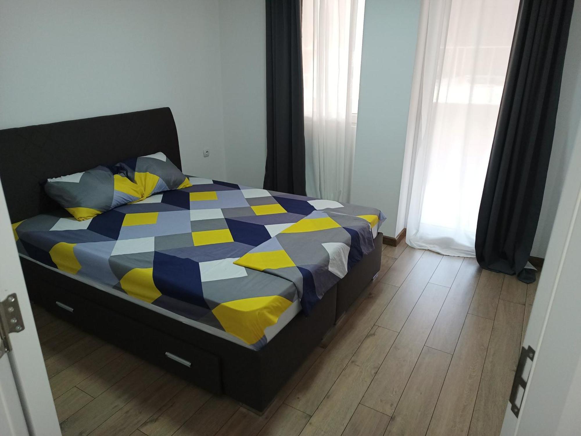 Grand Apartment *