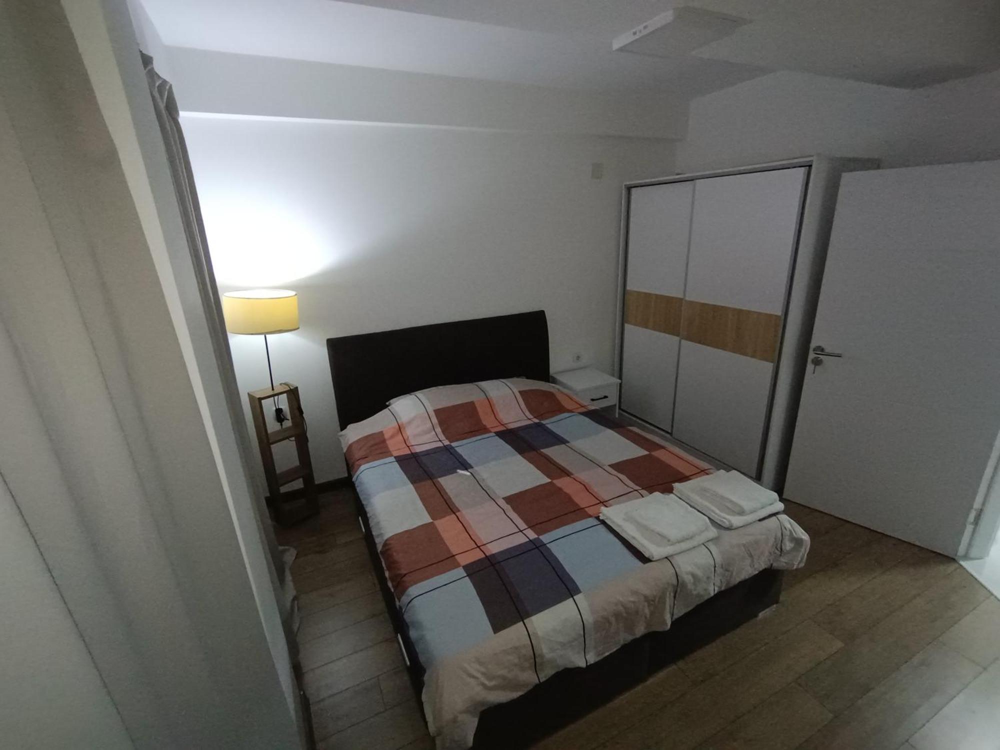 Grand Apartment *